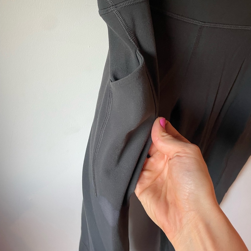 Lululemon Cropped Charcoal Grey Align Legging Size 12 -J - Picture 4 of 6